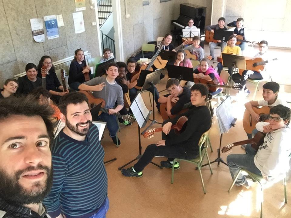 Els alumnes de guitarra de l'Escola Municipal de Música Robert Gerhard faran un intercanvi amb els de Cerdanyola del Vallès 