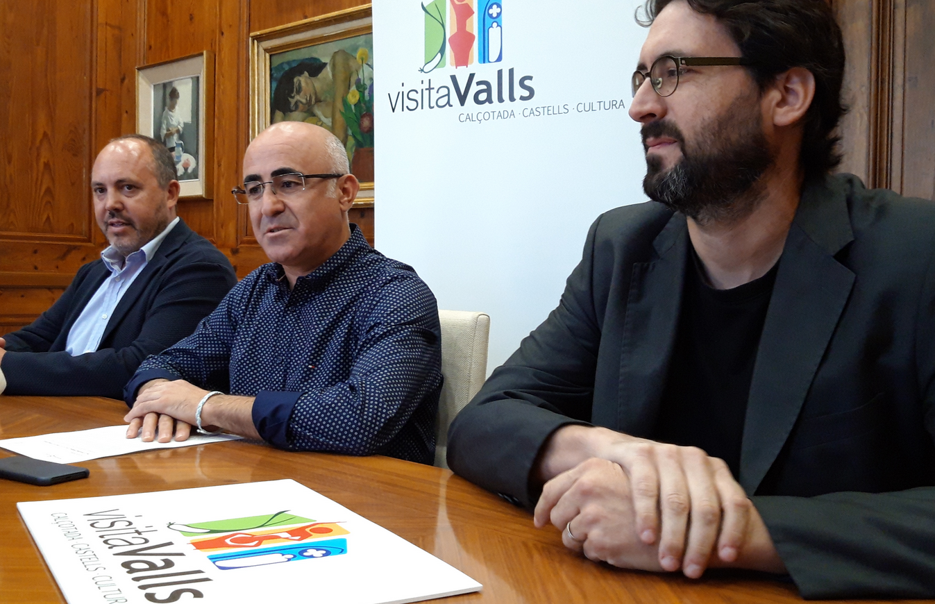 Valls seguirà rebent grups de turistes francesos