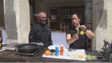 Showcookings al mercat de Valls per promoure el consum del producte de temporada 